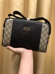 gucci aaa homme mini sac a main s_11b2a45